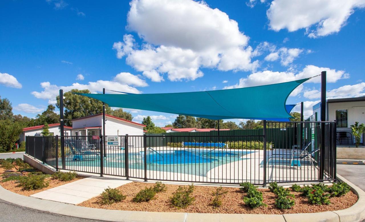 Big4 Perth Midland Tourist Park Hotell Middle Swan Eksteriør bilde