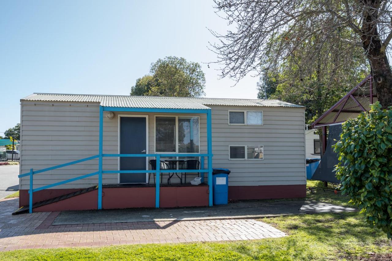 Big4 Perth Midland Tourist Park Hotell Middle Swan Rom bilde