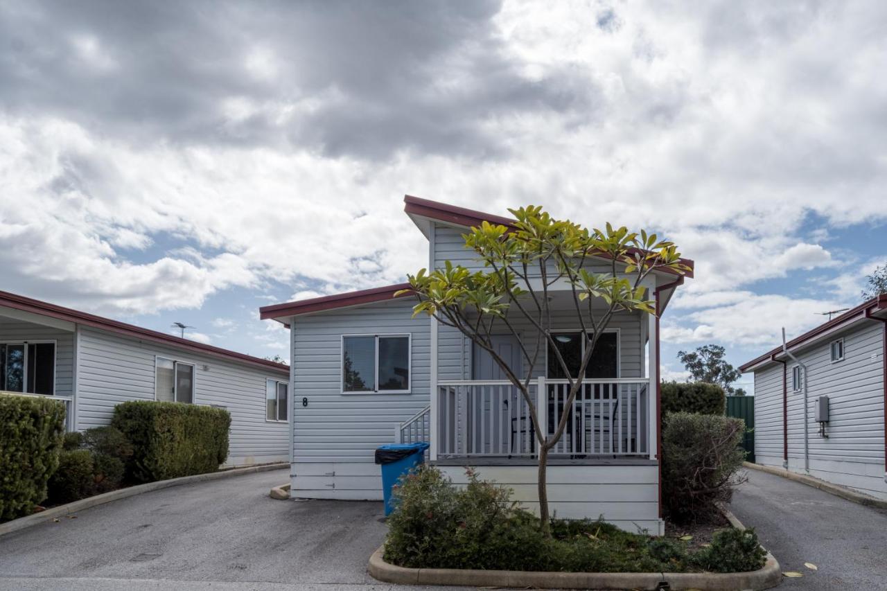 Big4 Perth Midland Tourist Park Hotell Middle Swan Rom bilde