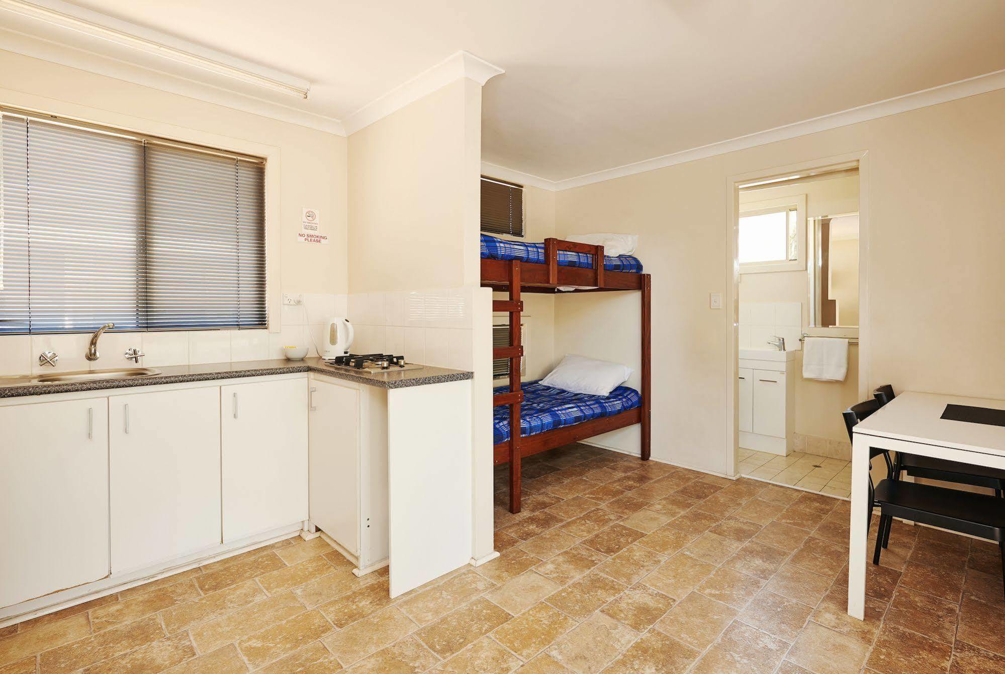 Big4 Perth Midland Tourist Park Hotell Middle Swan Eksteriør bilde