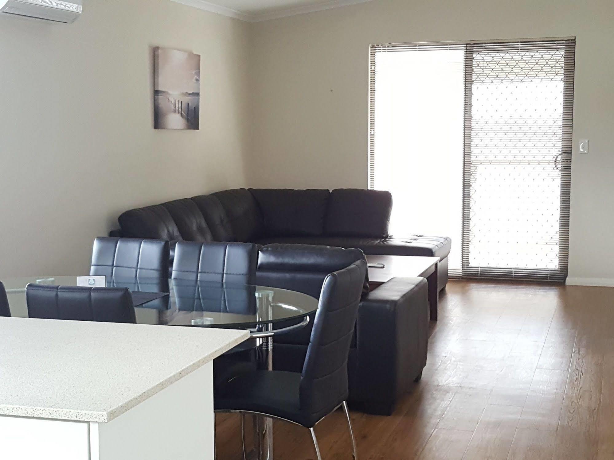 Big4 Perth Midland Tourist Park Hotell Middle Swan Eksteriør bilde